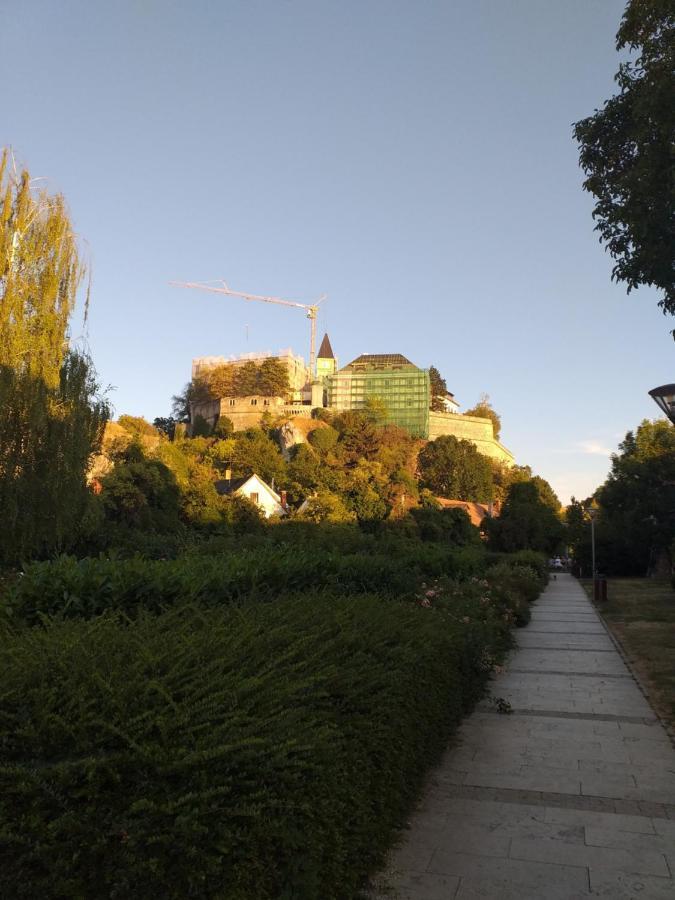 Galeria Apartman Veszprém Zewnętrze zdjęcie